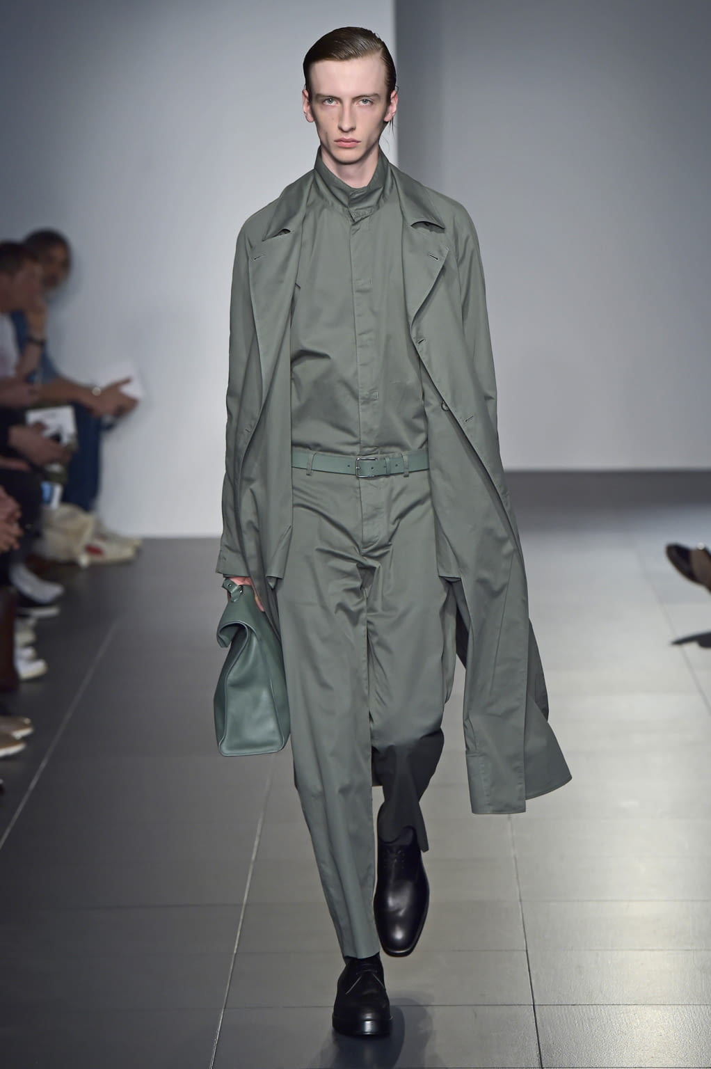 Fashion Week Milan Spring/Summer 2017 look 17 from the Jil Sander collection menswear