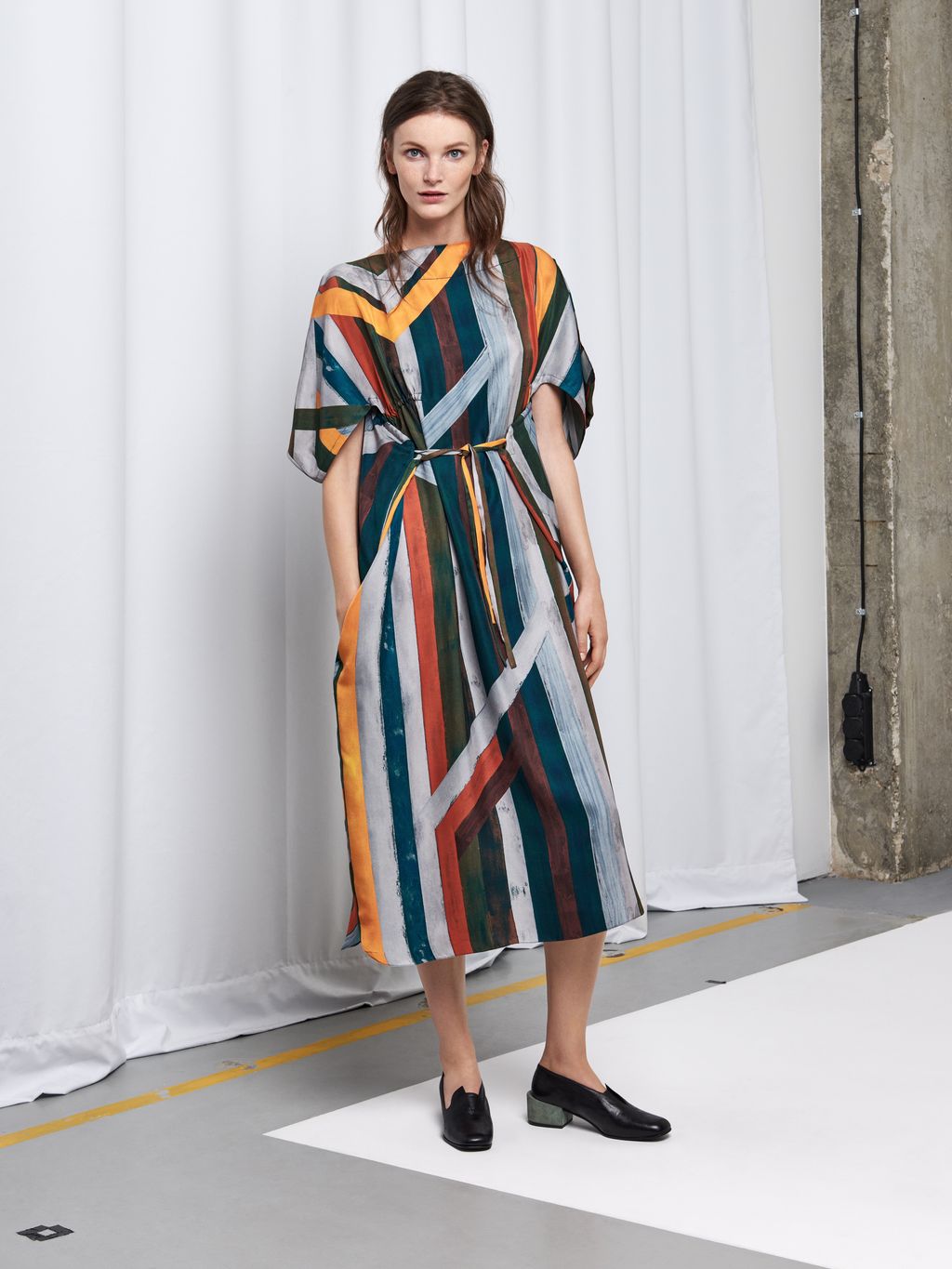 Fashion Week Paris Resort 2018 look 17 de la collection Nehera womenswear