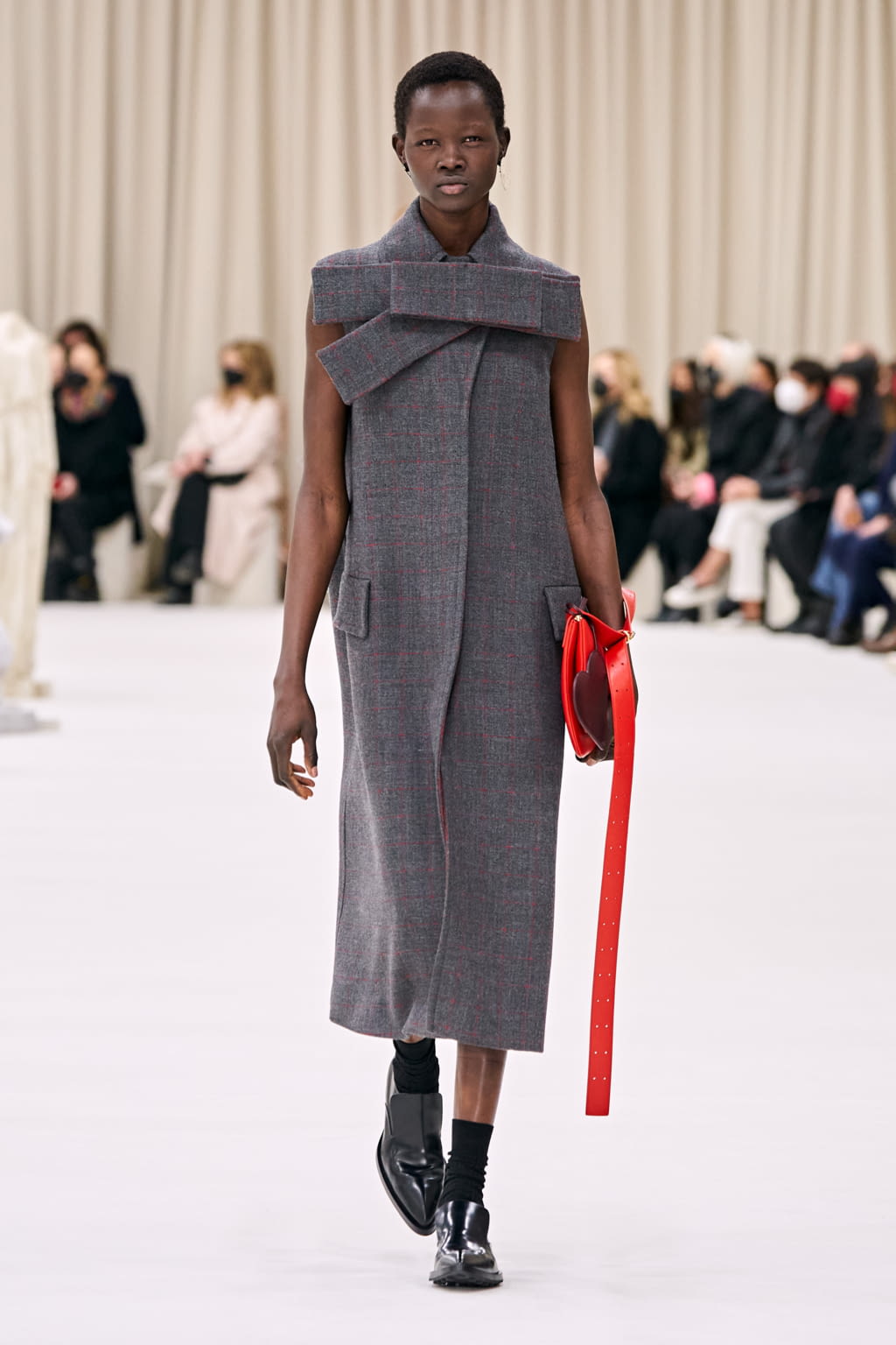 Fashion Week Milan Fall/Winter 2022 look 17 from the Jil Sander collection 女装