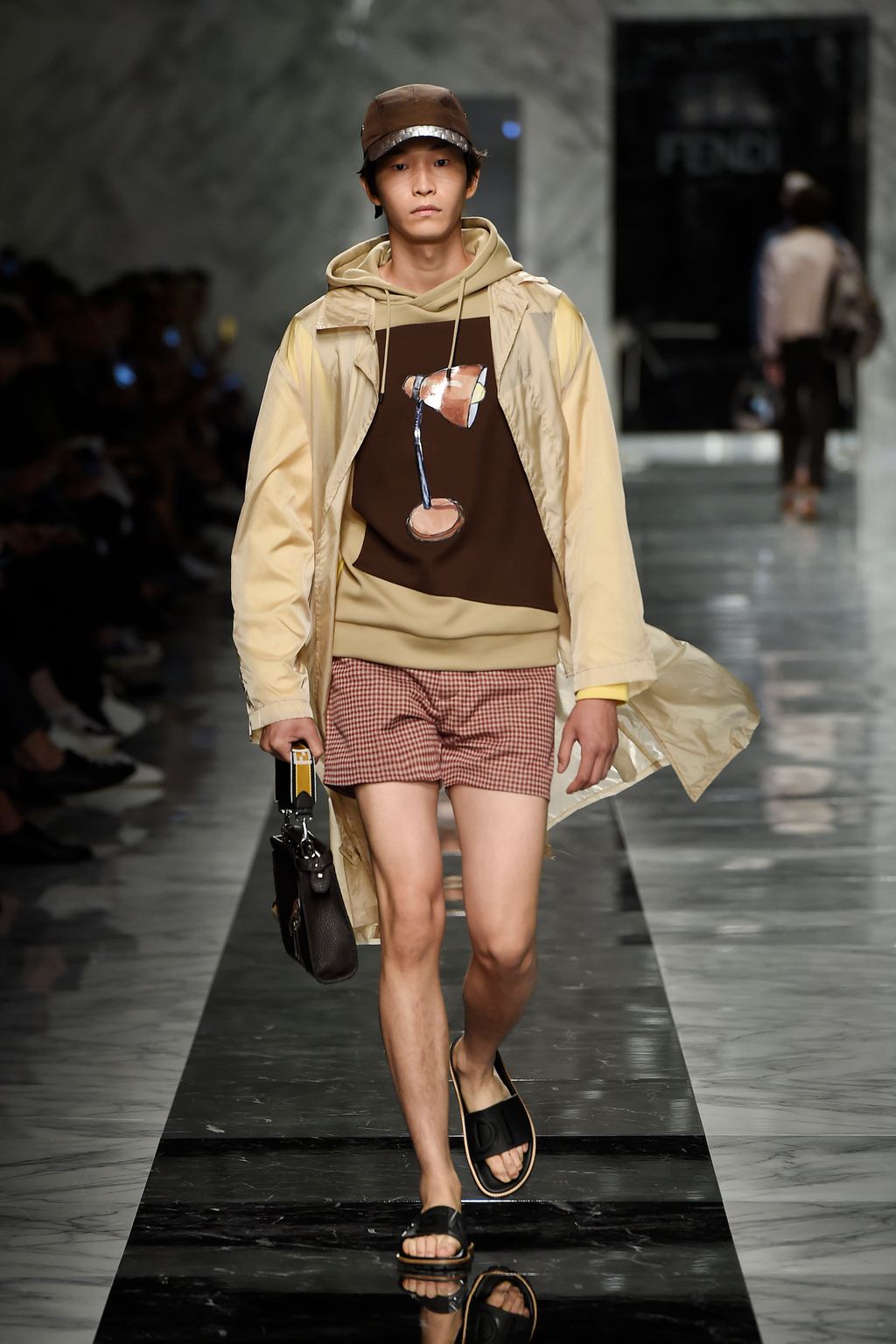 Fashion Week Milan Spring/Summer 2018 look 17 from the Fendi collection menswear