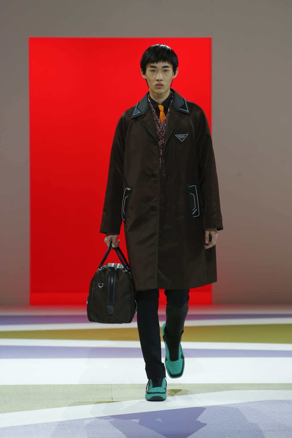 Fashion Week Milan Fall/Winter 2020 look 17 from the Prada collection menswear