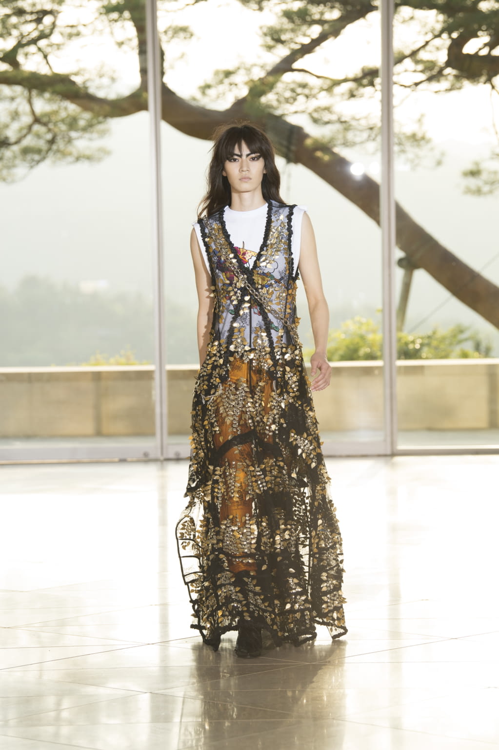 Fashion Week Paris Resort 2018 look 48 from the Louis Vuitton collection womenswear