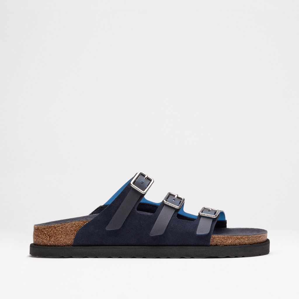 Fashion Week Paris Spring/Summer 2024 look 13 from the Birkenstock 1774 collection menswear accessories
