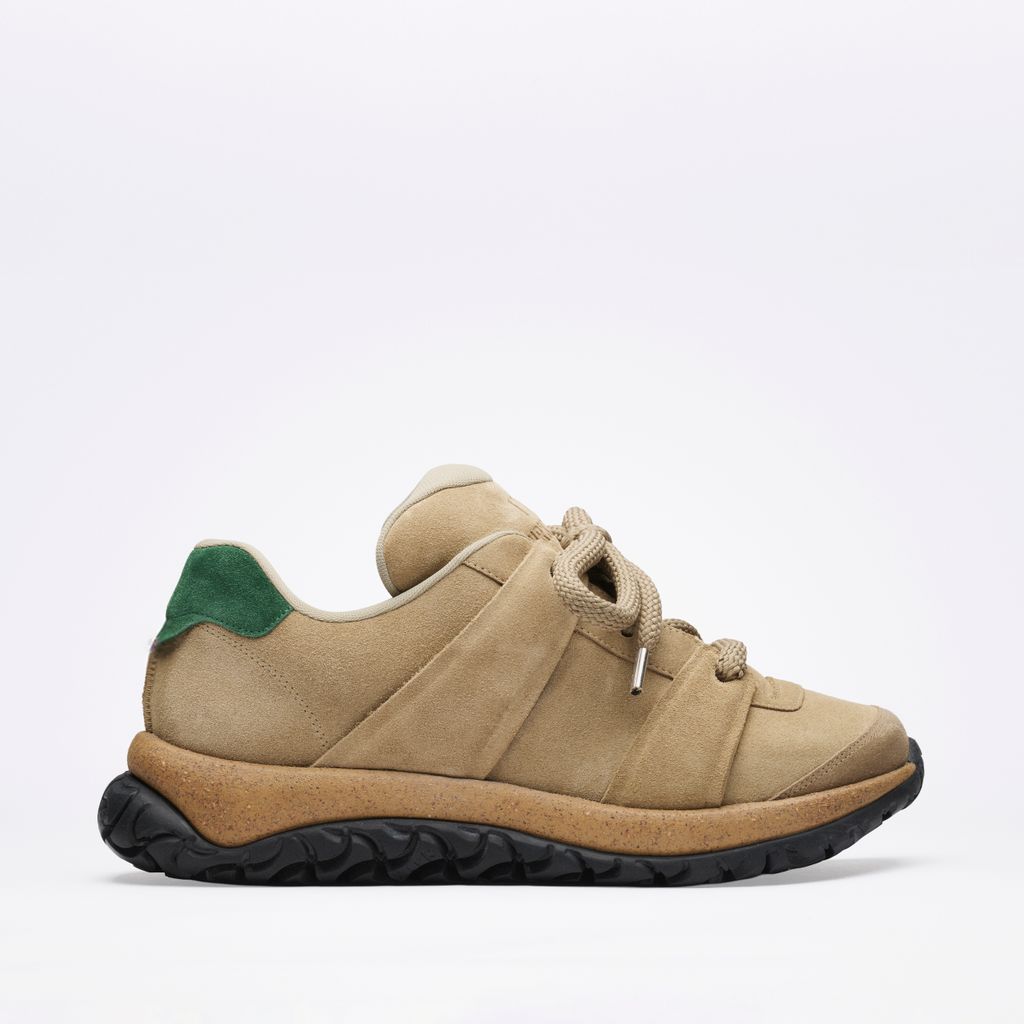 Fashion Week Paris Spring/Summer 2026 look 13 from the Birkenstock 1774 collection womenswear accessories