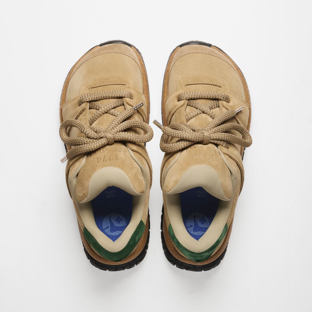 Fashion Week Paris Spring/Summer 2026 look 14 from the Birkenstock 1774 collection womenswear accessories