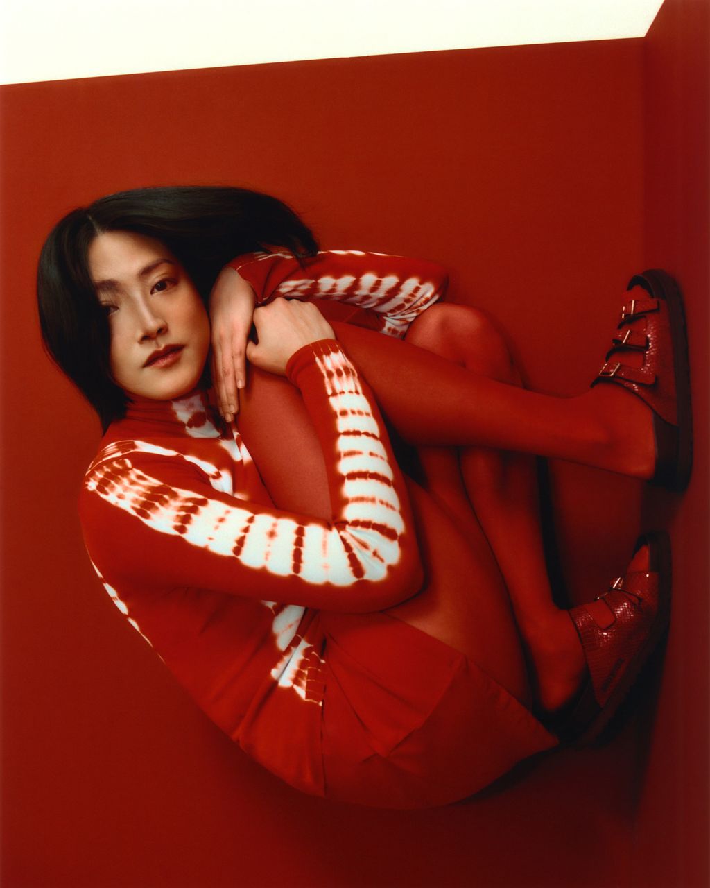 Fashion Week Paris Fall/Winter 2024 look 104 from the Birkenstock 1774 collection womenswear accessories