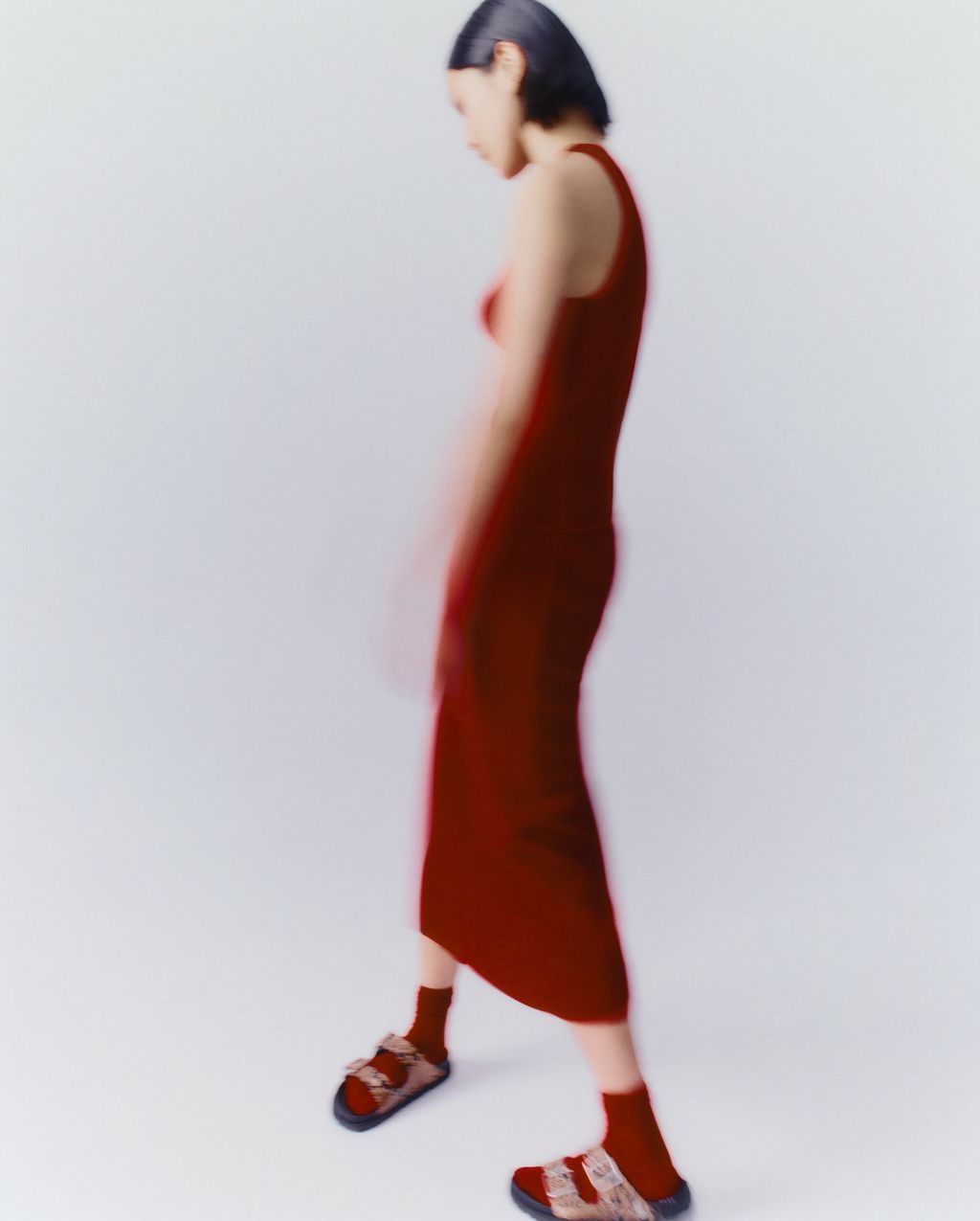 Fashion Week Paris Fall/Winter 2024 look 105 from the Birkenstock 1774 collection womenswear accessories