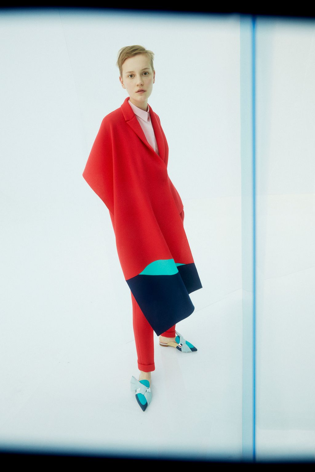 Fashion Week London Resort 2019 look 17 from the Delpozo collection 女装
