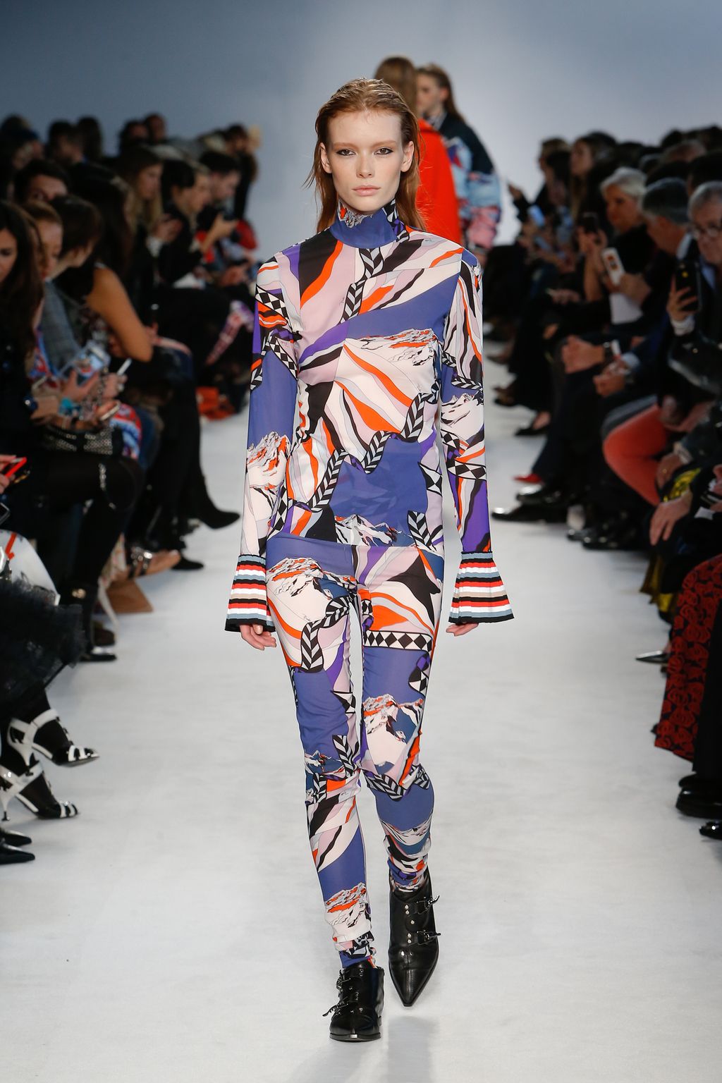 Fashion Week Milan Fall/Winter 2016 look 17 from the Pucci collection womenswear