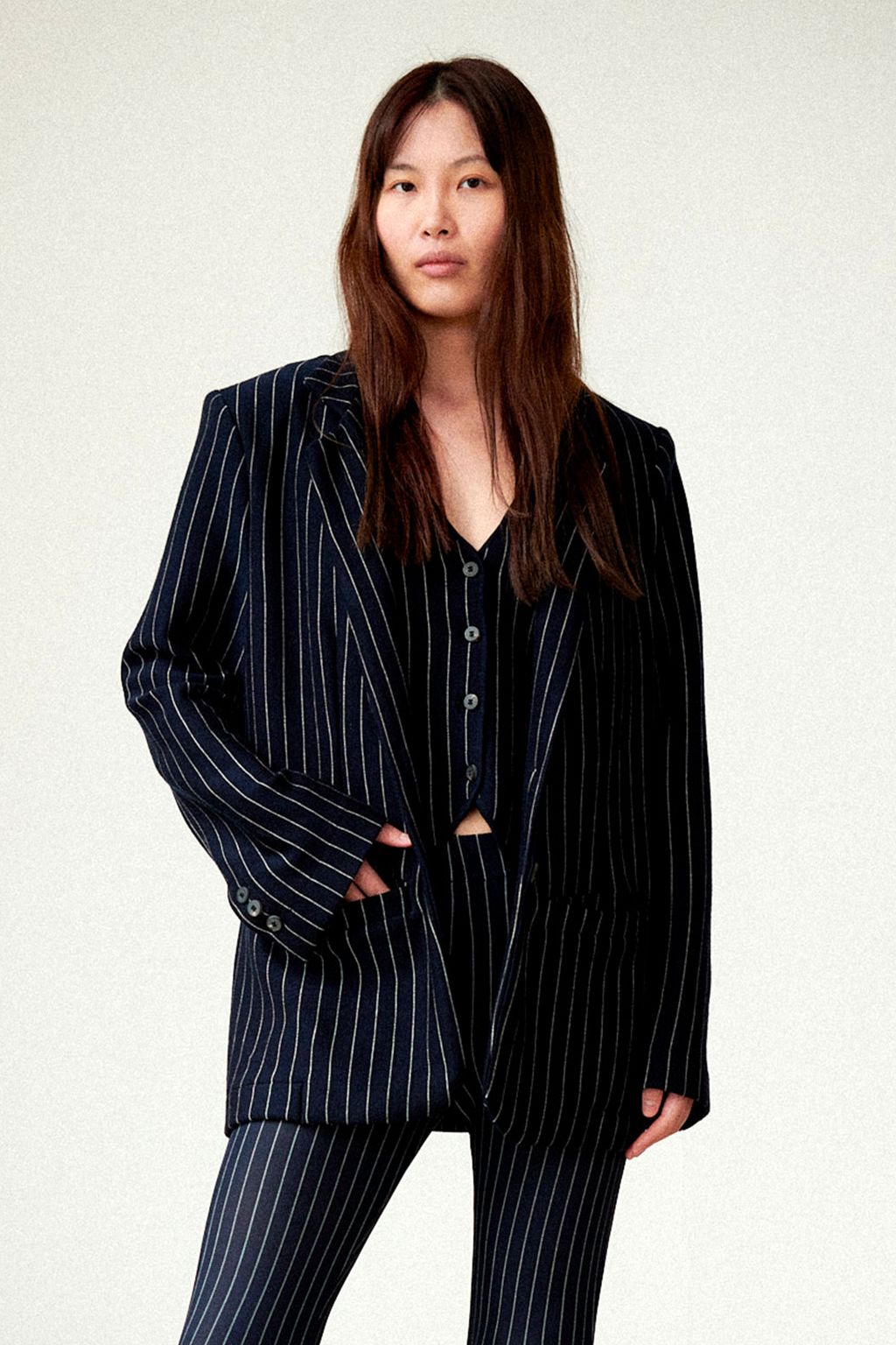Fashion Week Paris Spring/Summer 2025 look 37 from the TL 180 collection womenswear