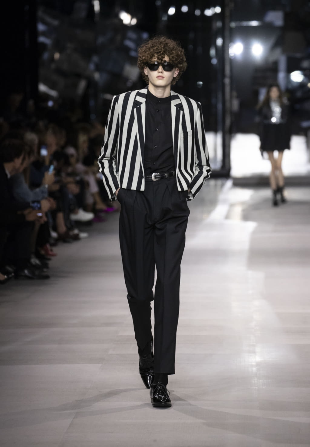 Fashion Week Paris Spring/Summer 2019 look 18 de la collection Celine womenswear