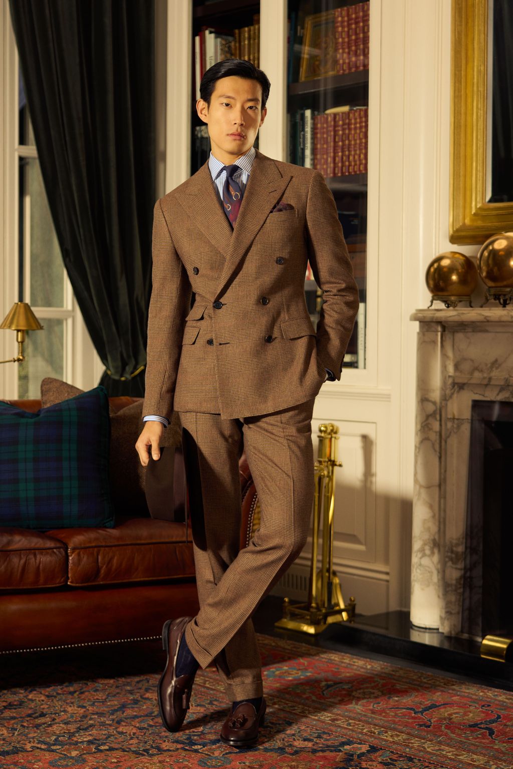 Fashion Week New York Fall/Winter 2024 look 18 from the Ralph Lauren Purple Label collection menswear
