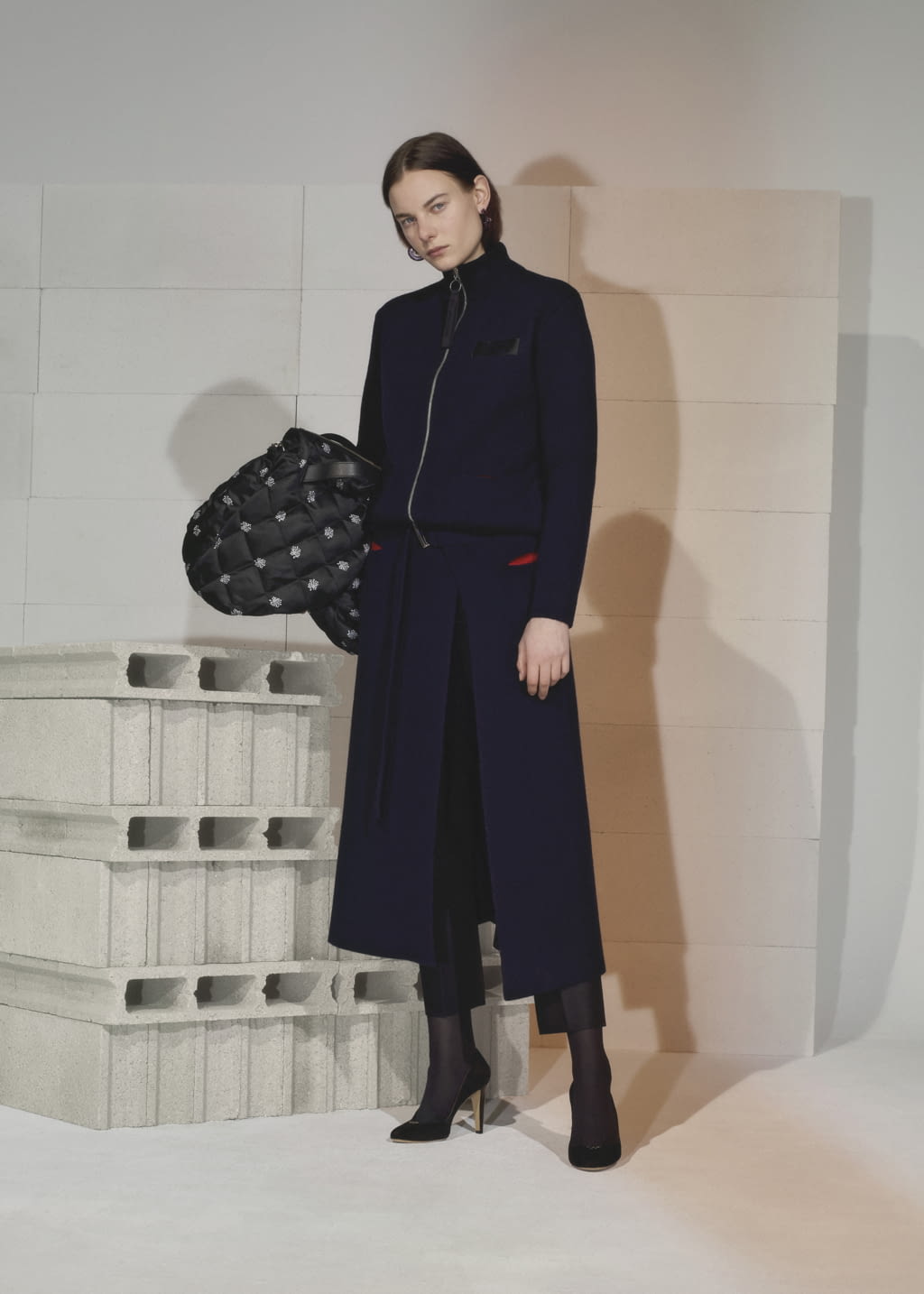 Fashion Week Paris Fall/Winter 2019 look 18 from the Maison Kitsuné collection womenswear