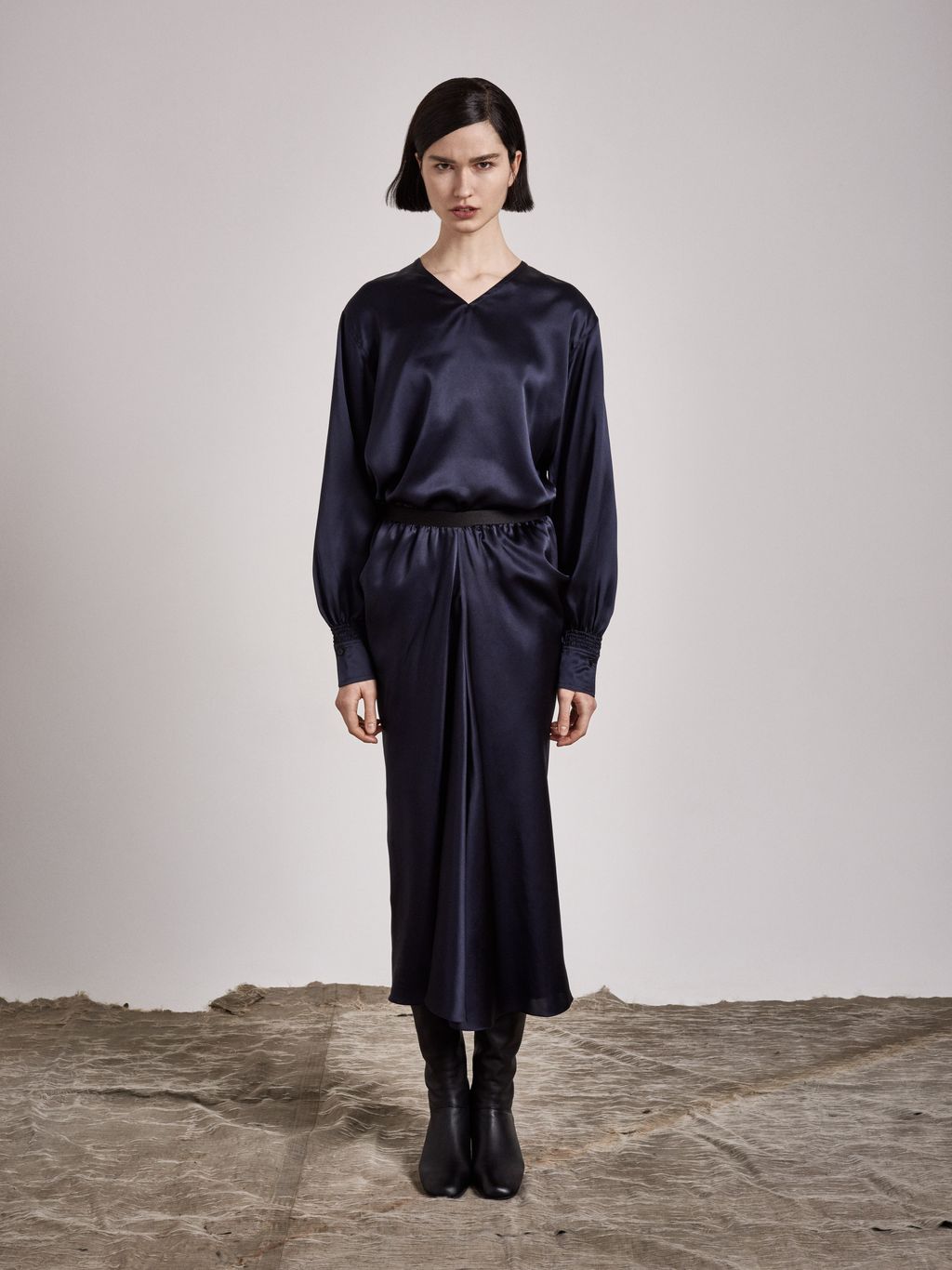 Fashion Week Paris Pre-Fall 2017 look 18 from the Nehera collection womenswear