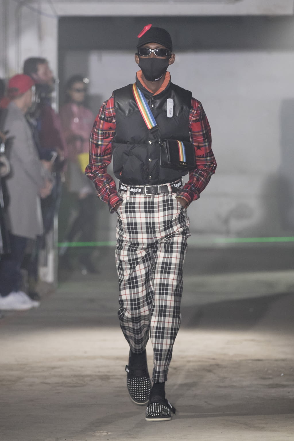 Fashion Week Milan Fall/Winter 2018 look 18 from the Palm Angels collection menswear