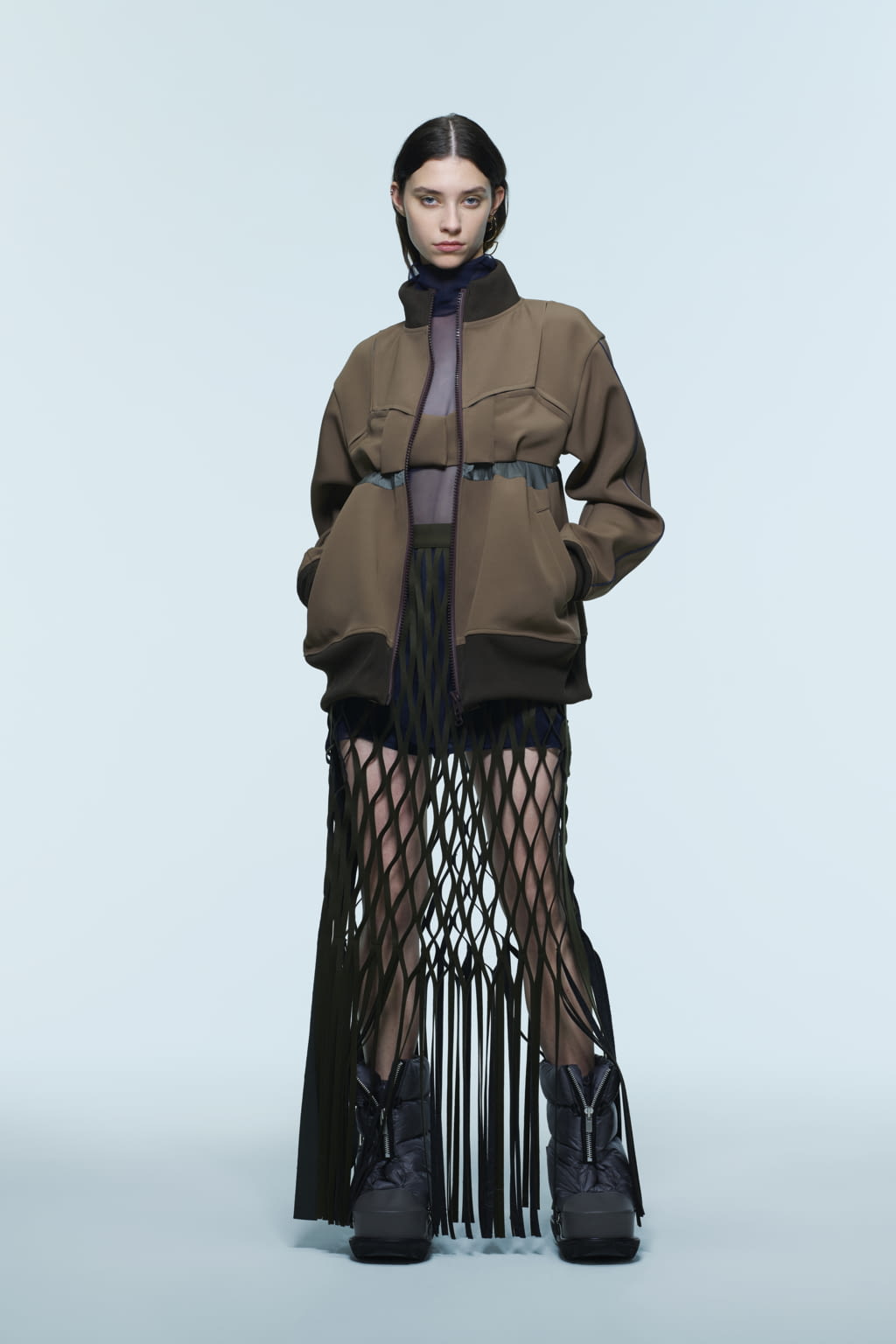 Fashion Week Paris Pre-Fall 2022 look 19 from the Sacai collection 女装