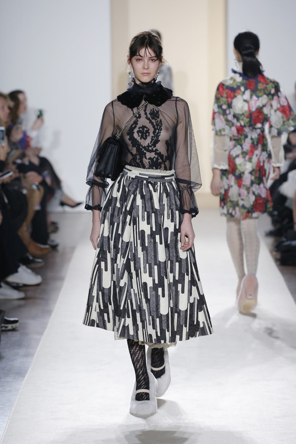 Fashion Week Milan Fall/Winter 2016 look 19 from the Blugirl collection womenswear