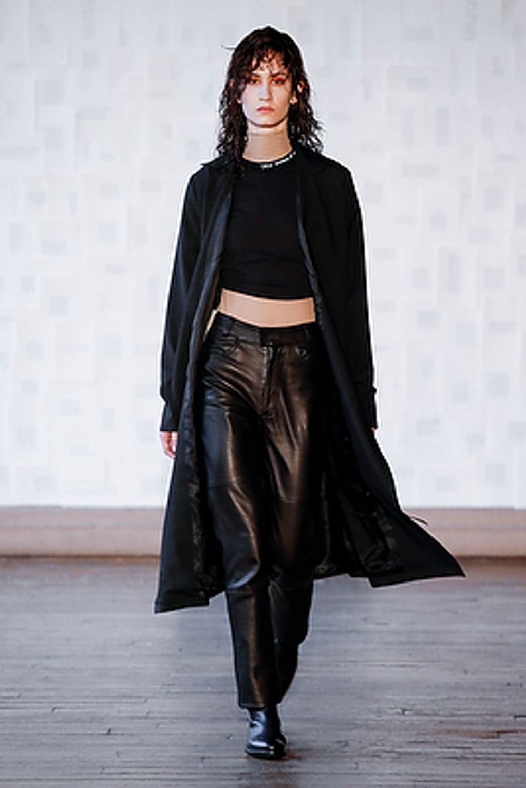 Fashion Week Paris Fall/Winter 2016 look 19 from the Each x Other collection womenswear
