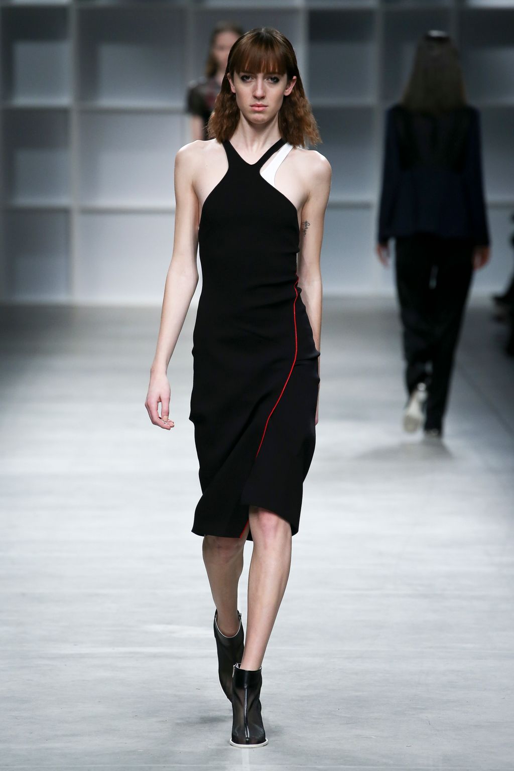 Fashion Week Milan Fall/Winter 2016 look 19 from the Aquilano Rimondi collection 女装