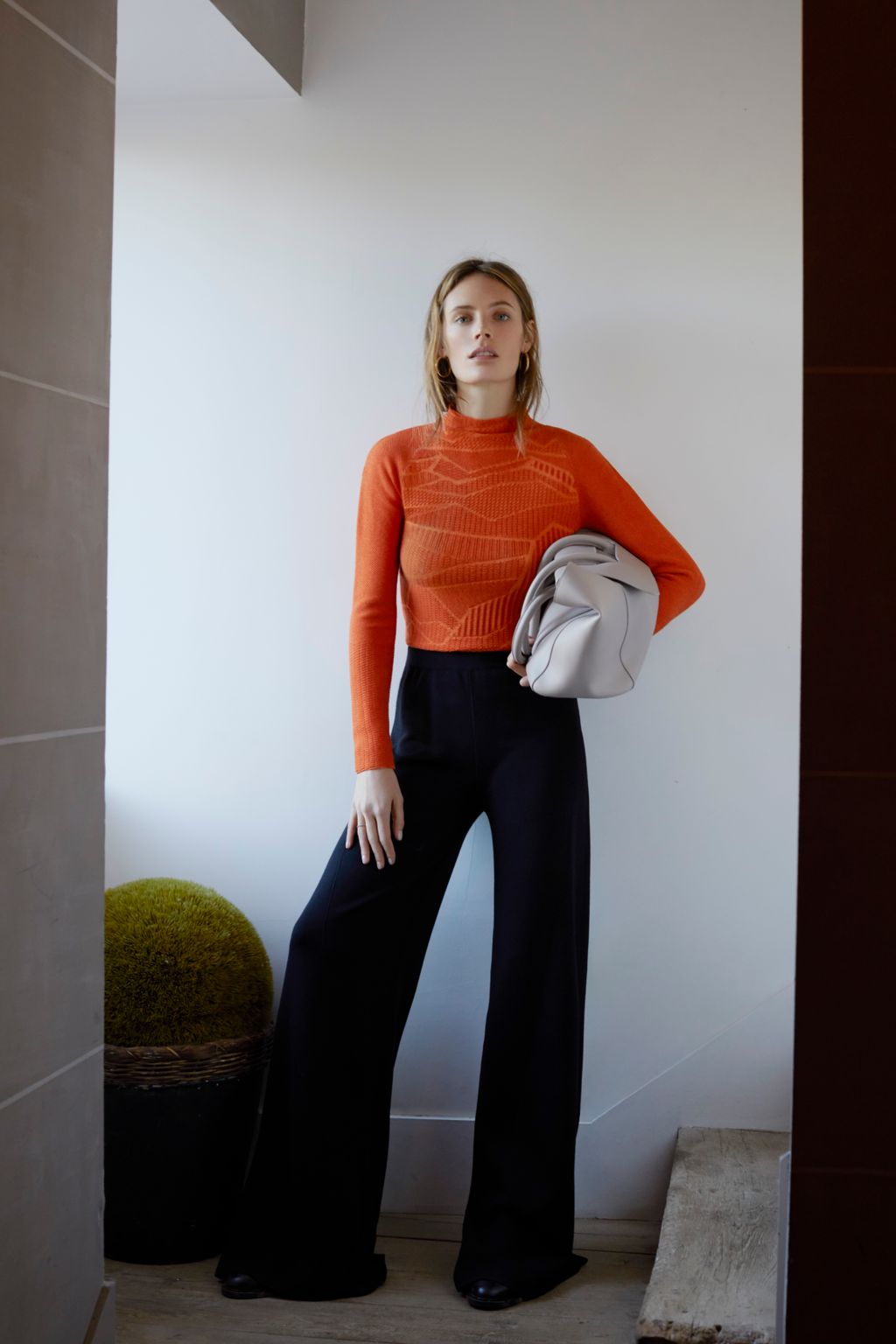Fashion Week Paris Fall/Winter 2019 look 6 de la collection Maison Ullens womenswear