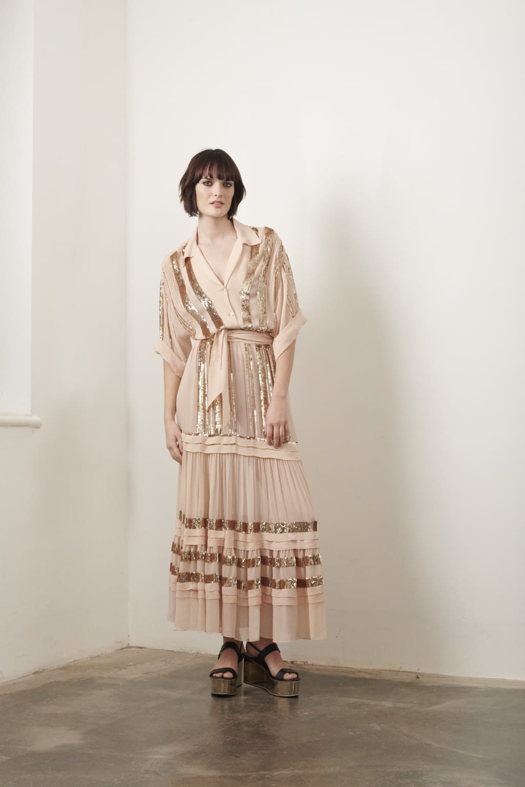 Fashion Week London Pre-Fall 2019 look 29 from the Temperley London collection 女装