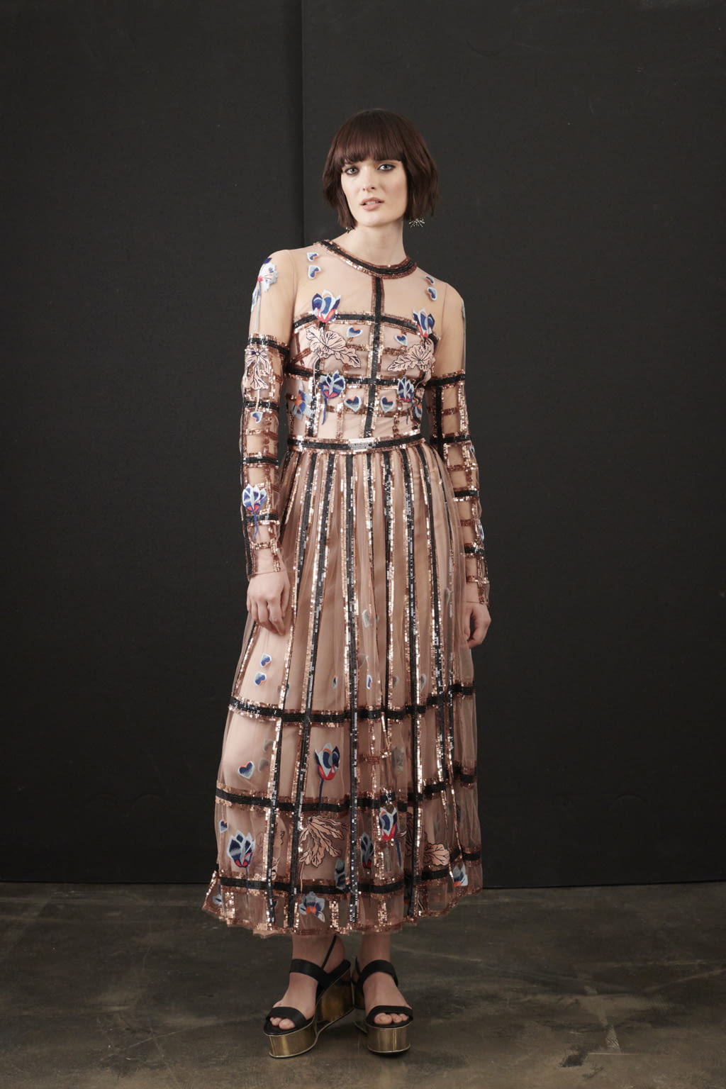 Fashion Week London Pre-Fall 2019 look 31 from the Temperley London collection 女装