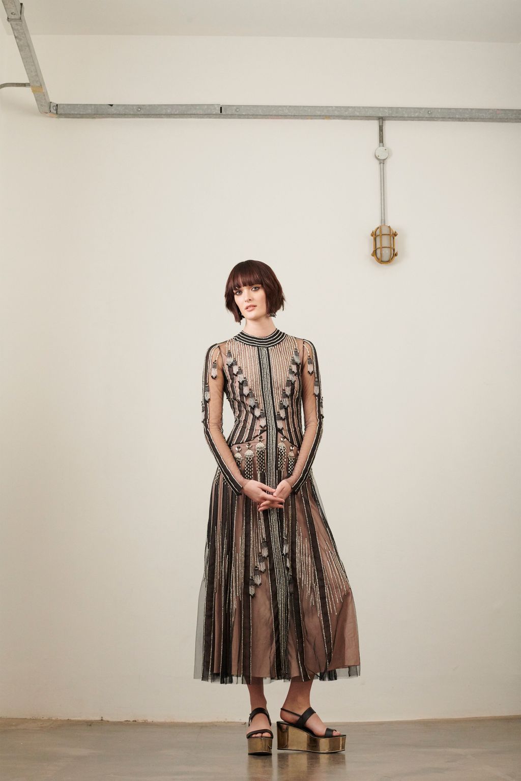 Fashion Week London Pre-Fall 2019 look 33 from the Temperley London collection 女装