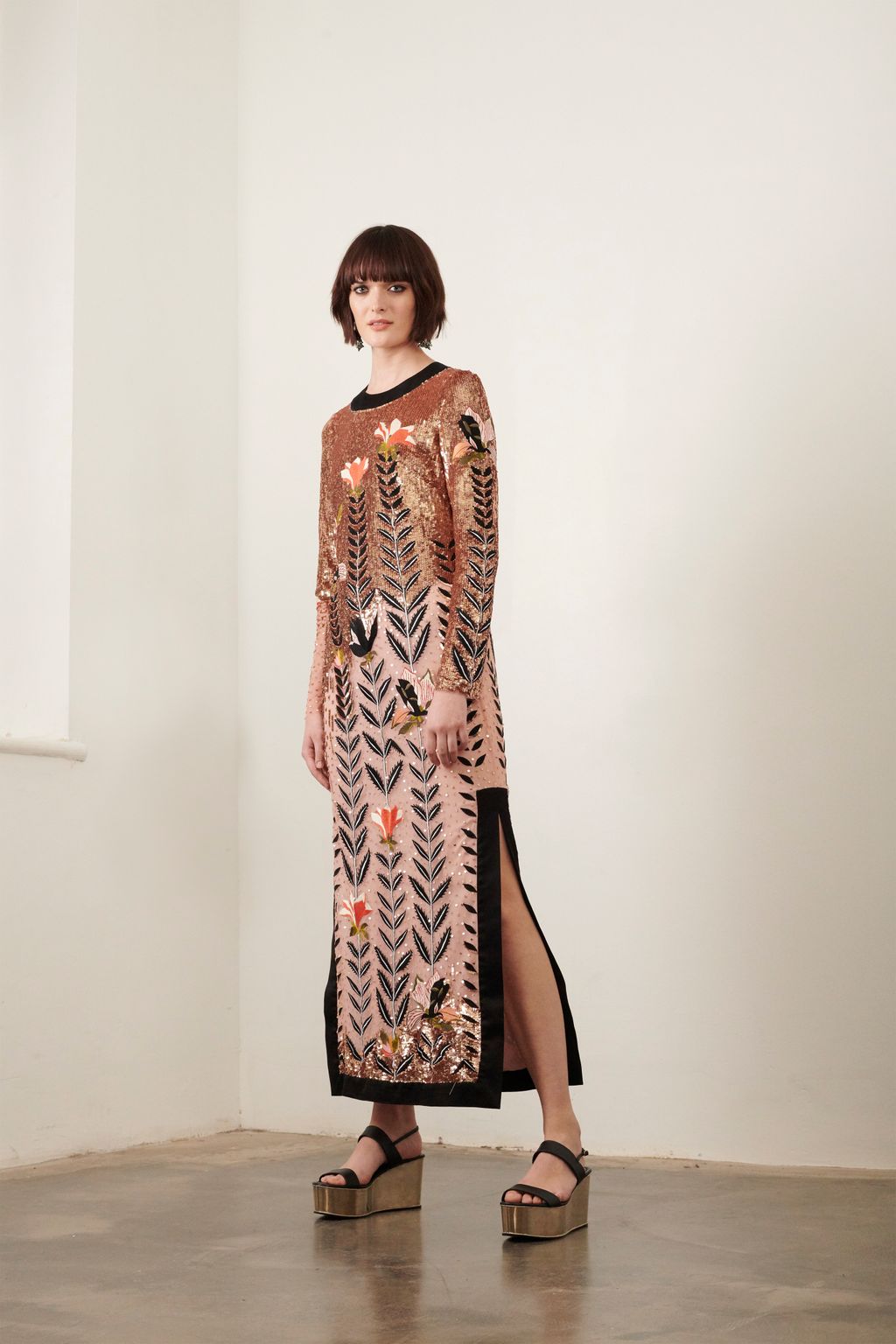 Fashion Week London Pre-Fall 2019 look 36 from the Temperley London collection womenswear