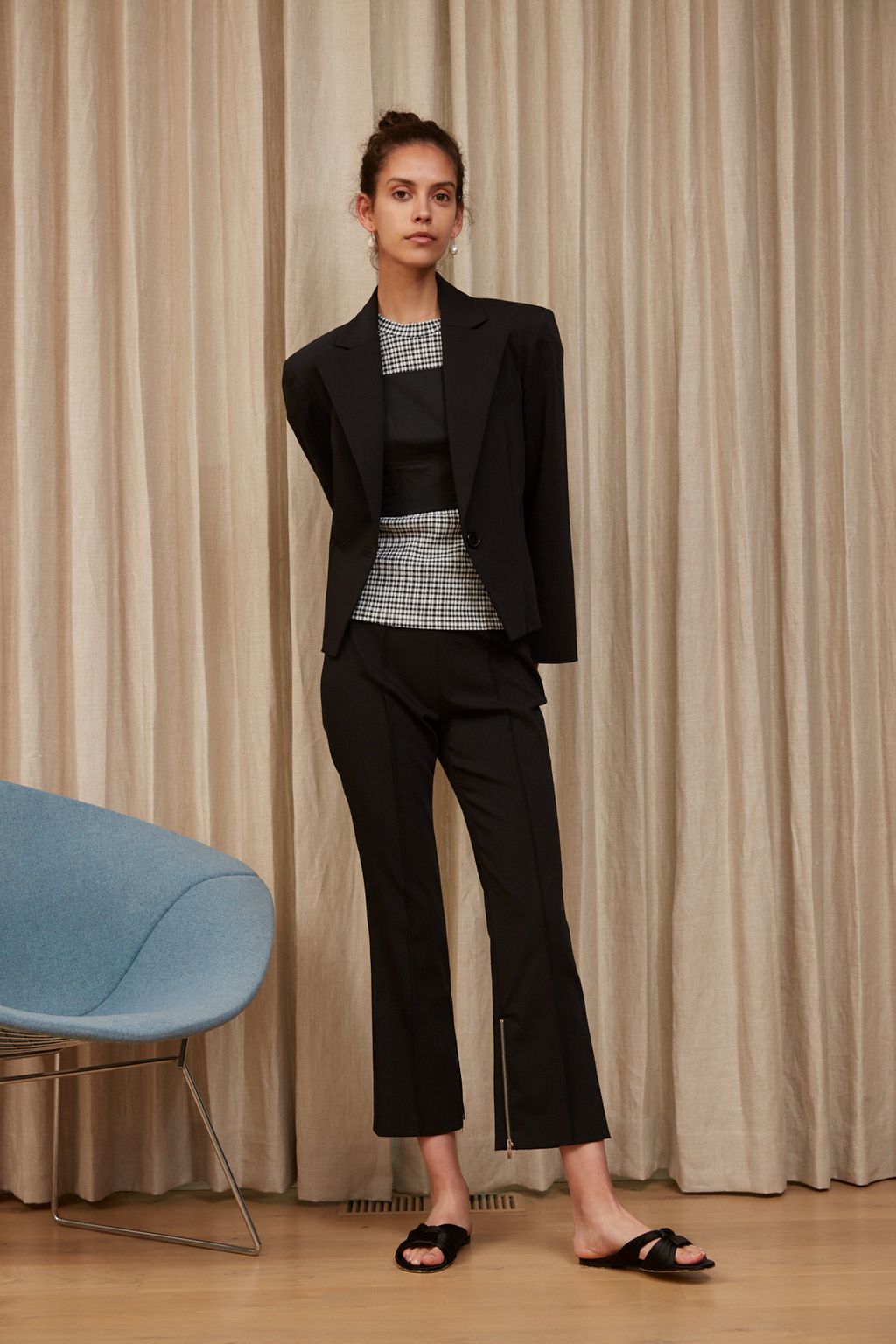 Fashion Week New York Resort 2019 look 19 from the Arias collection womenswear