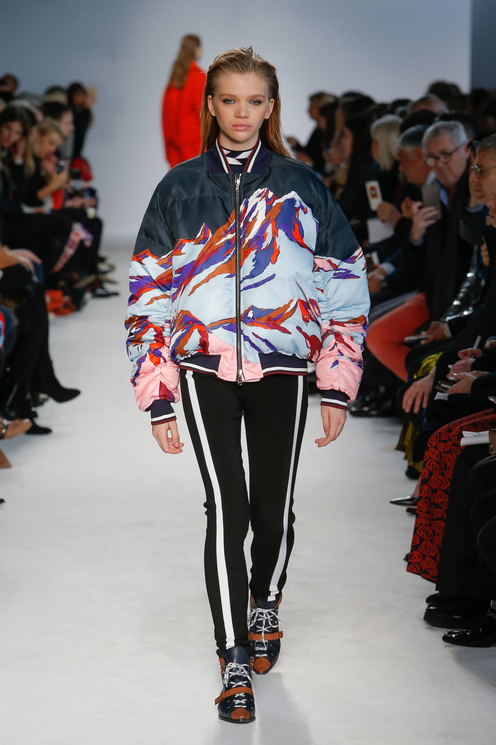Fashion Week Milan Fall/Winter 2016 look 19 from the Pucci collection 女装