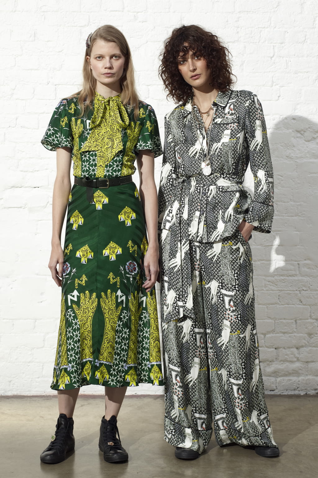 Fashion Week London Resort 2019 look 13 from the Temperley London collection 女装