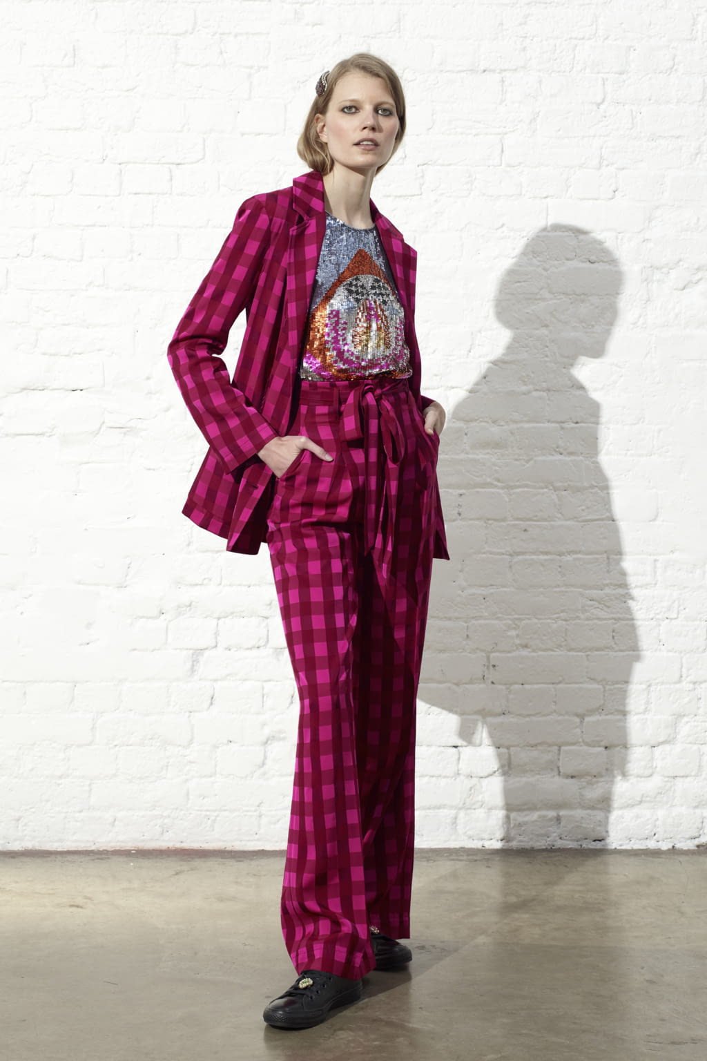 Fashion Week London Resort 2019 look 3 from the Temperley London collection 女装