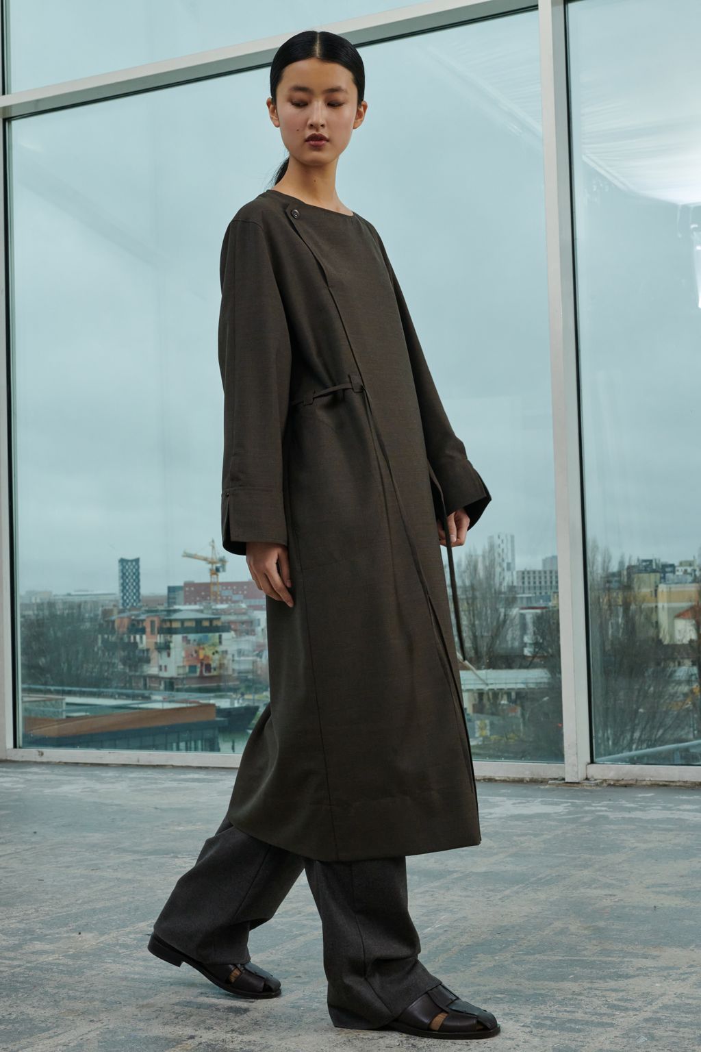 Fashion Week Paris Fall/Winter 2023 look 44 from the Soeur collection 女装