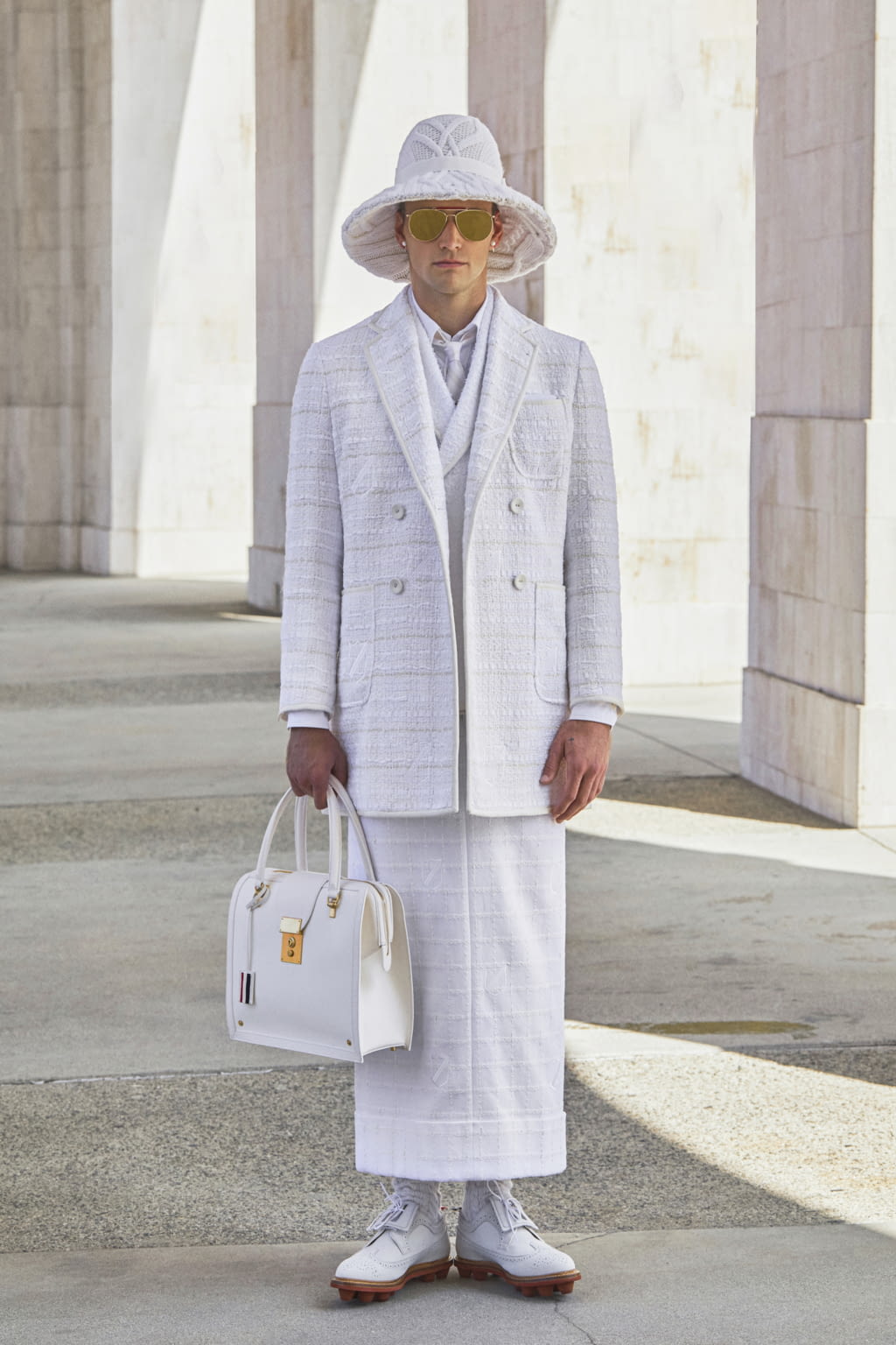 Fashion Week Paris Spring/Summer 2021 look 2 from the Thom Browne collection 女装