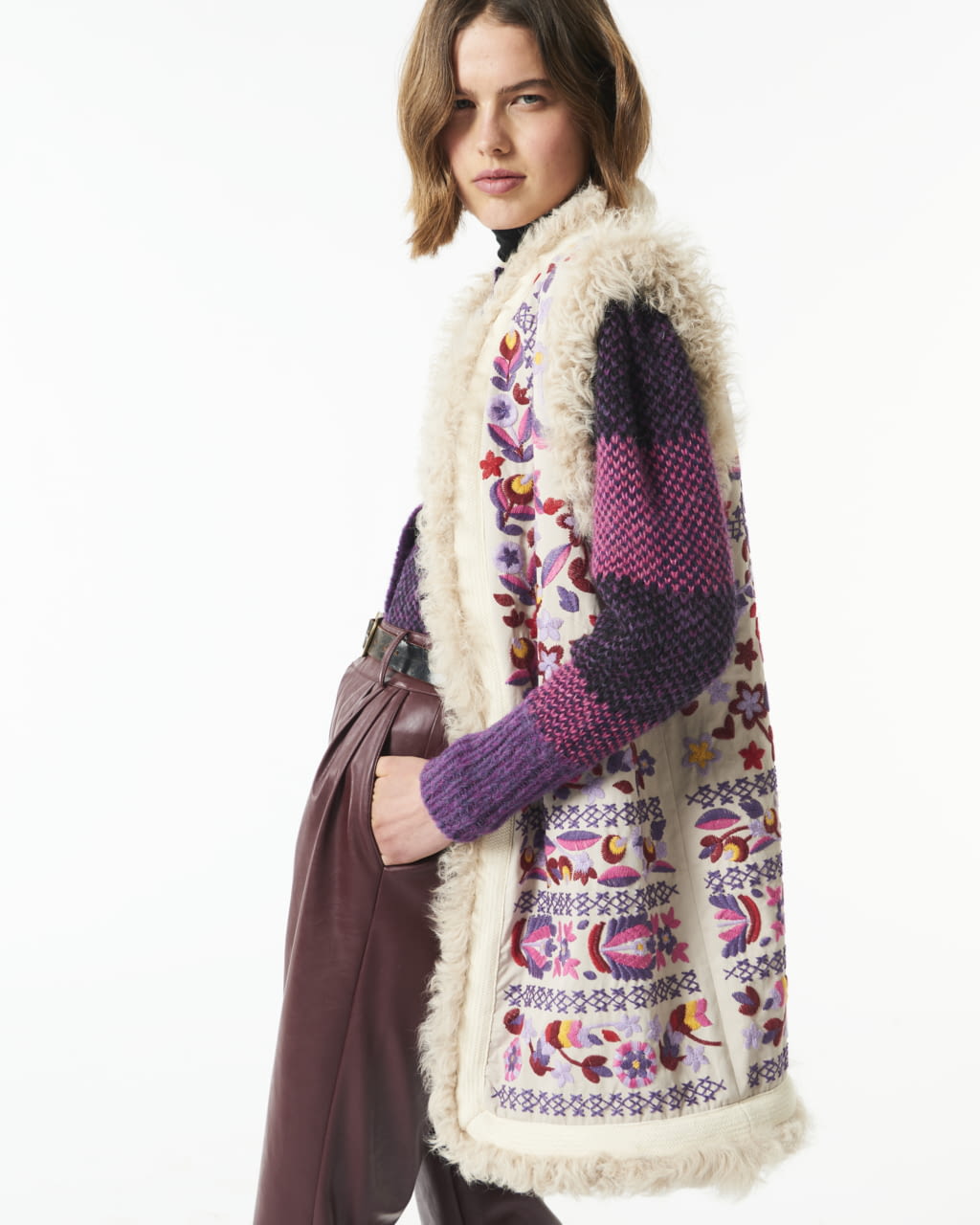 Fashion Week Paris Fall/Winter 2021 look 2 de la collection Antik Batik womenswear