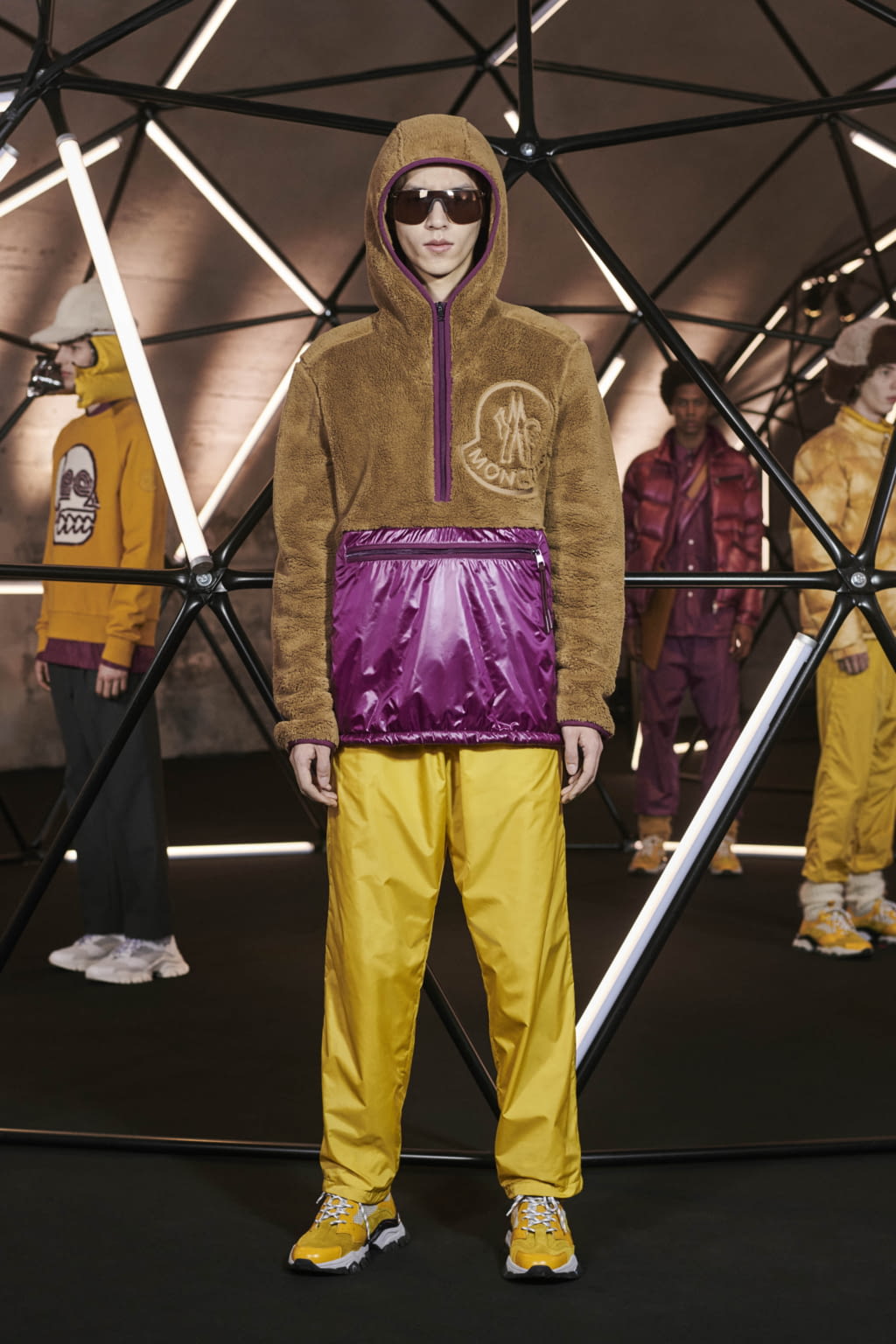 Fashion Week Milan Fall/Winter 2019 look 7 from the 2 MONCLER 1952 + VALEXTRA collection menswear