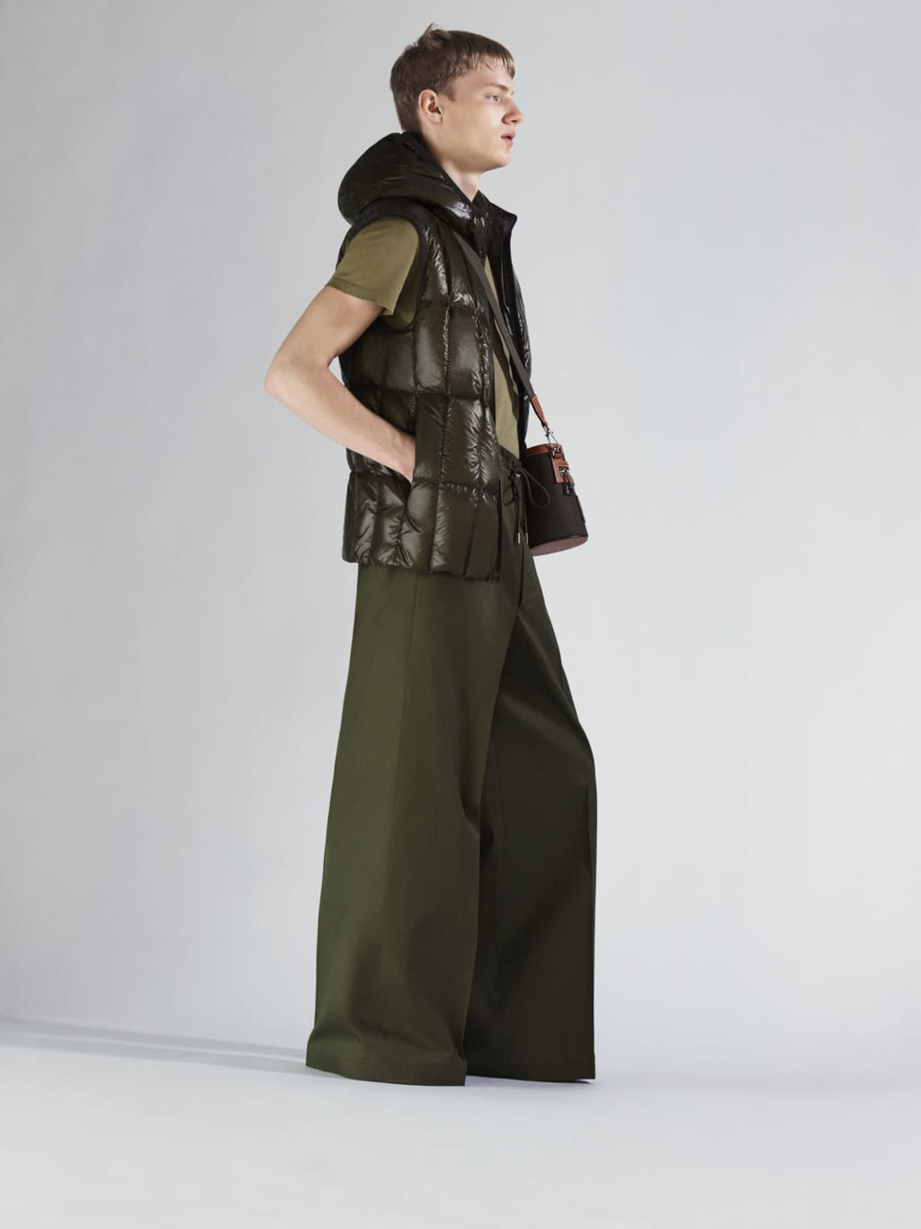 Fashion Week Milan Spring/Summer 2021 look 4 de la collection 2 Moncler 1952 menswear