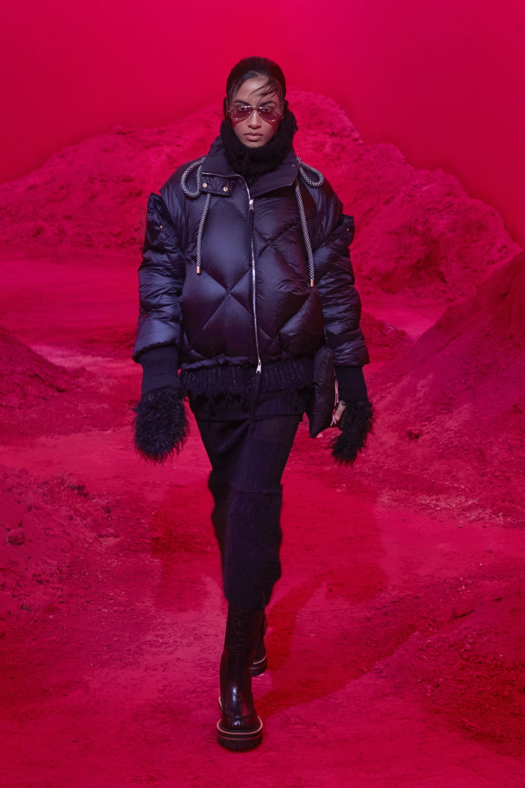 Fashion Week Milan Fall/Winter 2020 look 2 from the 2 Moncler 1952 collection 女装