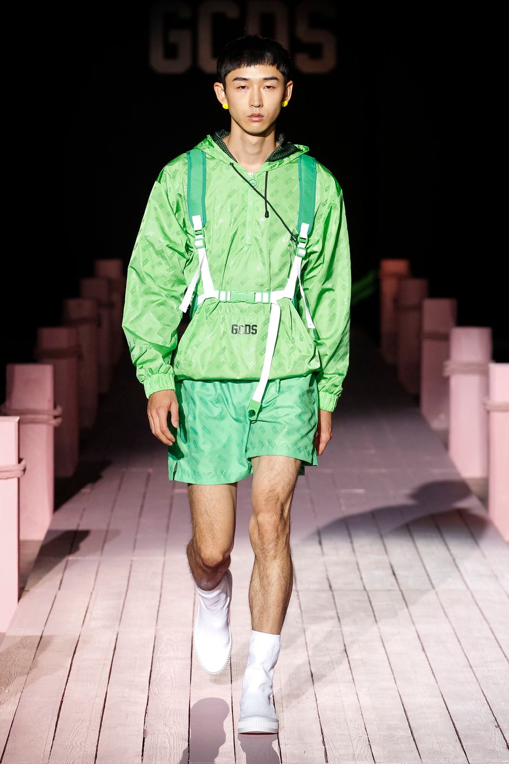 Fashion Week Milan Spring/Summer 2018 look 20 from the GCDS collection menswear