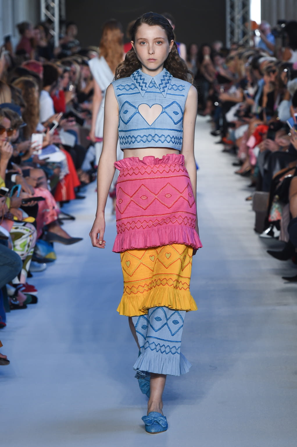 Fashion Week Milan Spring/Summer 2018 look 20 from the Vivetta collection 女装