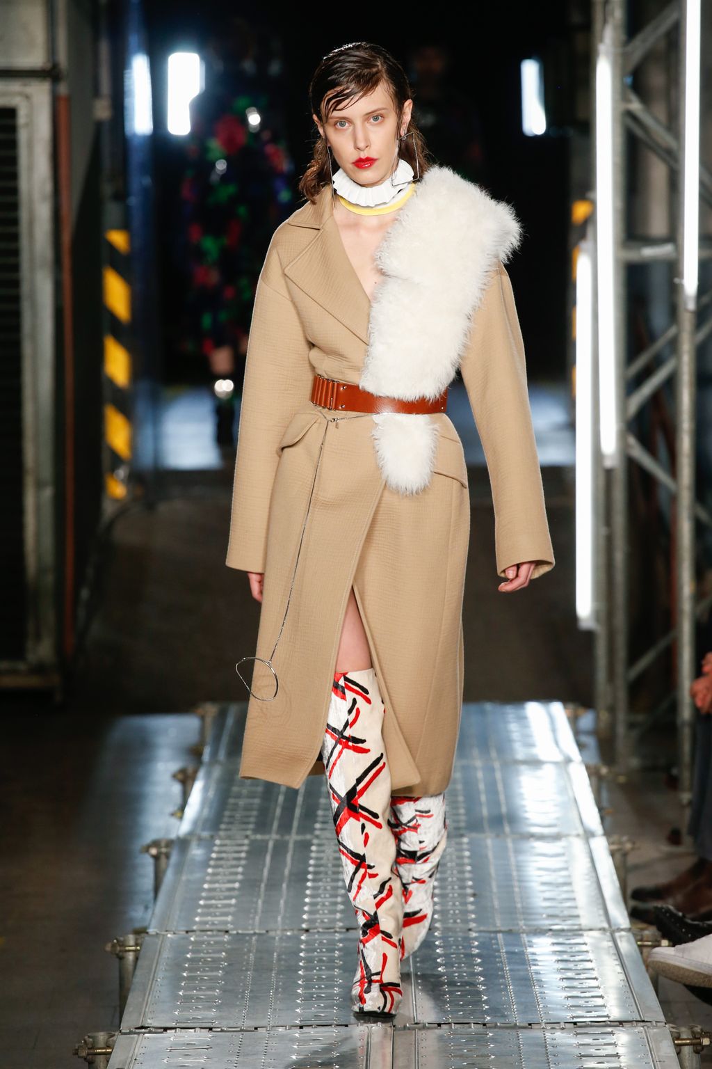 Fashion Week Milan Fall/Winter 2016 look 20 from the MSGM collection 女装
