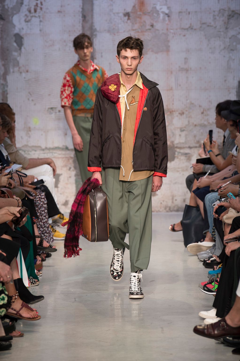 Fashion Week Milan Spring/Summer 2018 look 19 from the Marni collection menswear