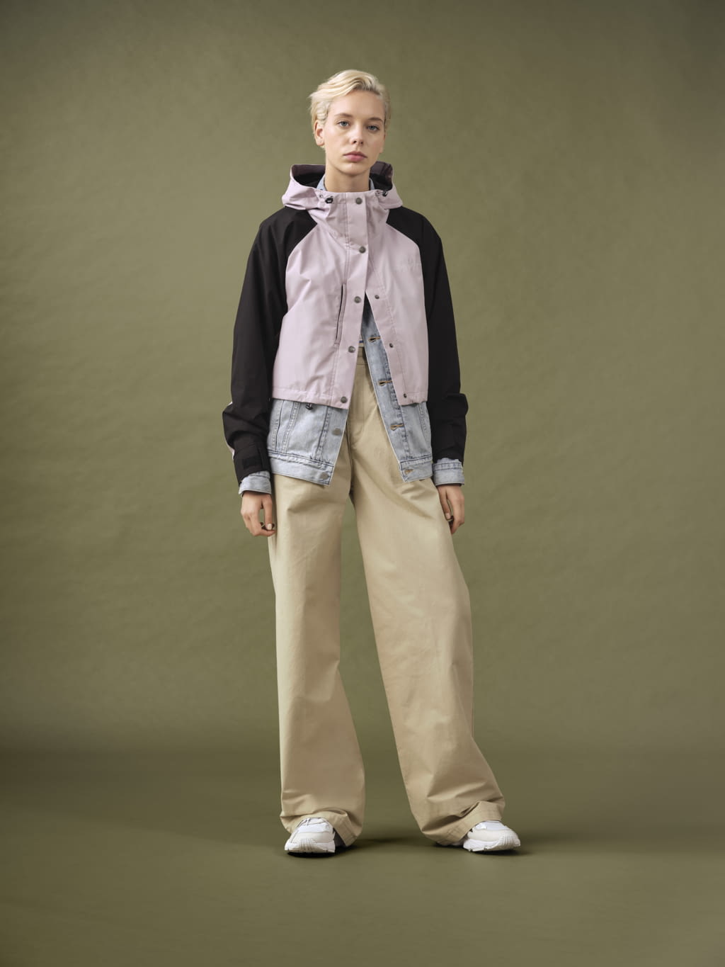 Fashion Week Paris Fall/Winter 2020 look 2 from the Levi’s® Red Tab collection 女装
