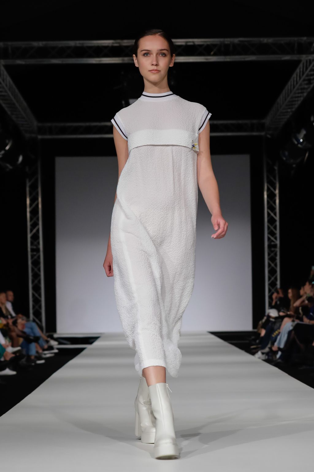 Fashion Week Paris Spring/Summer 2023 look 38 from the VOROZHBYT & ZEMSKOVA collection womenswear
