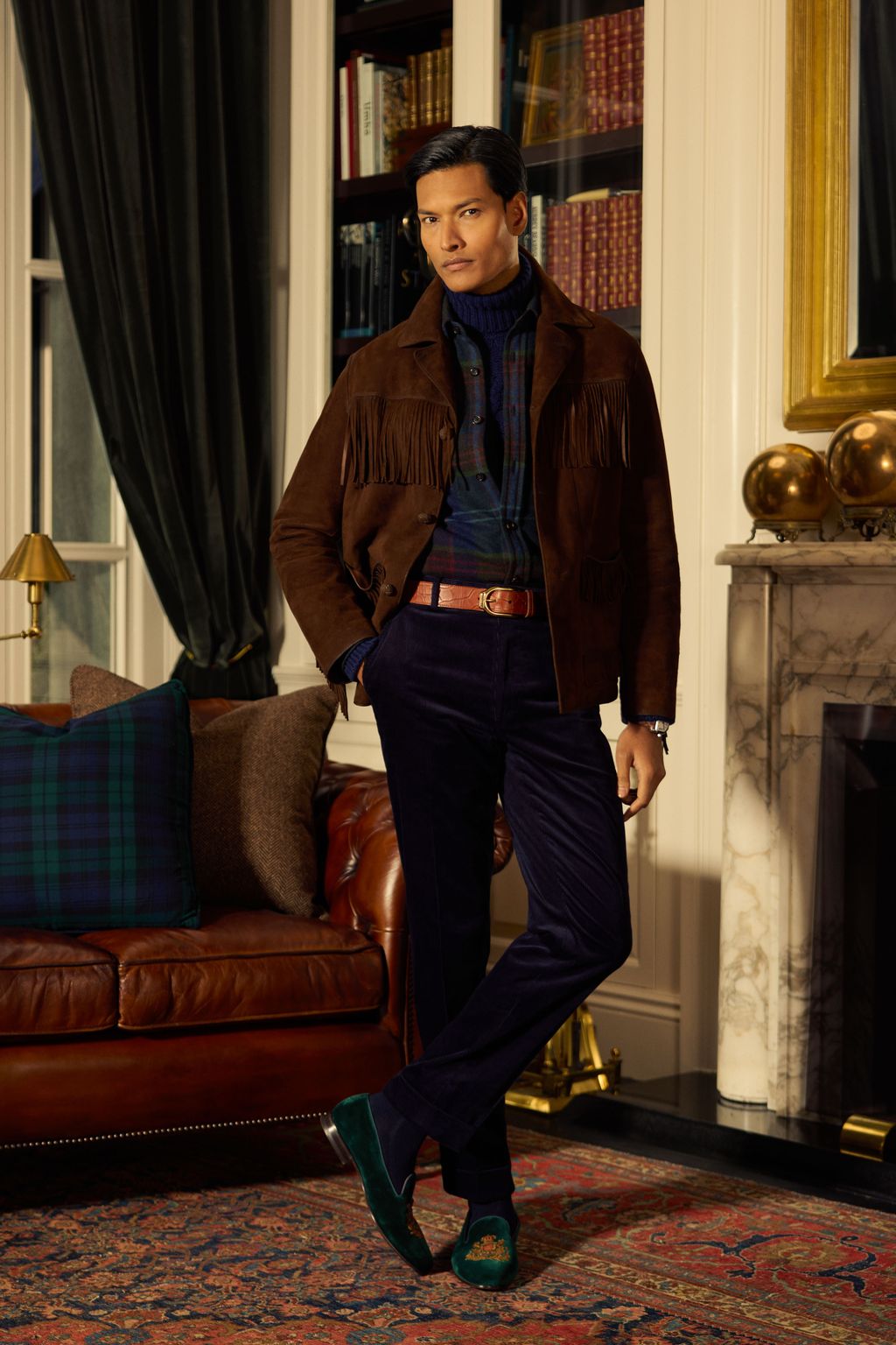 Fashion Week New York Fall/Winter 2024 look 21 from the Ralph Lauren Purple Label collection menswear
