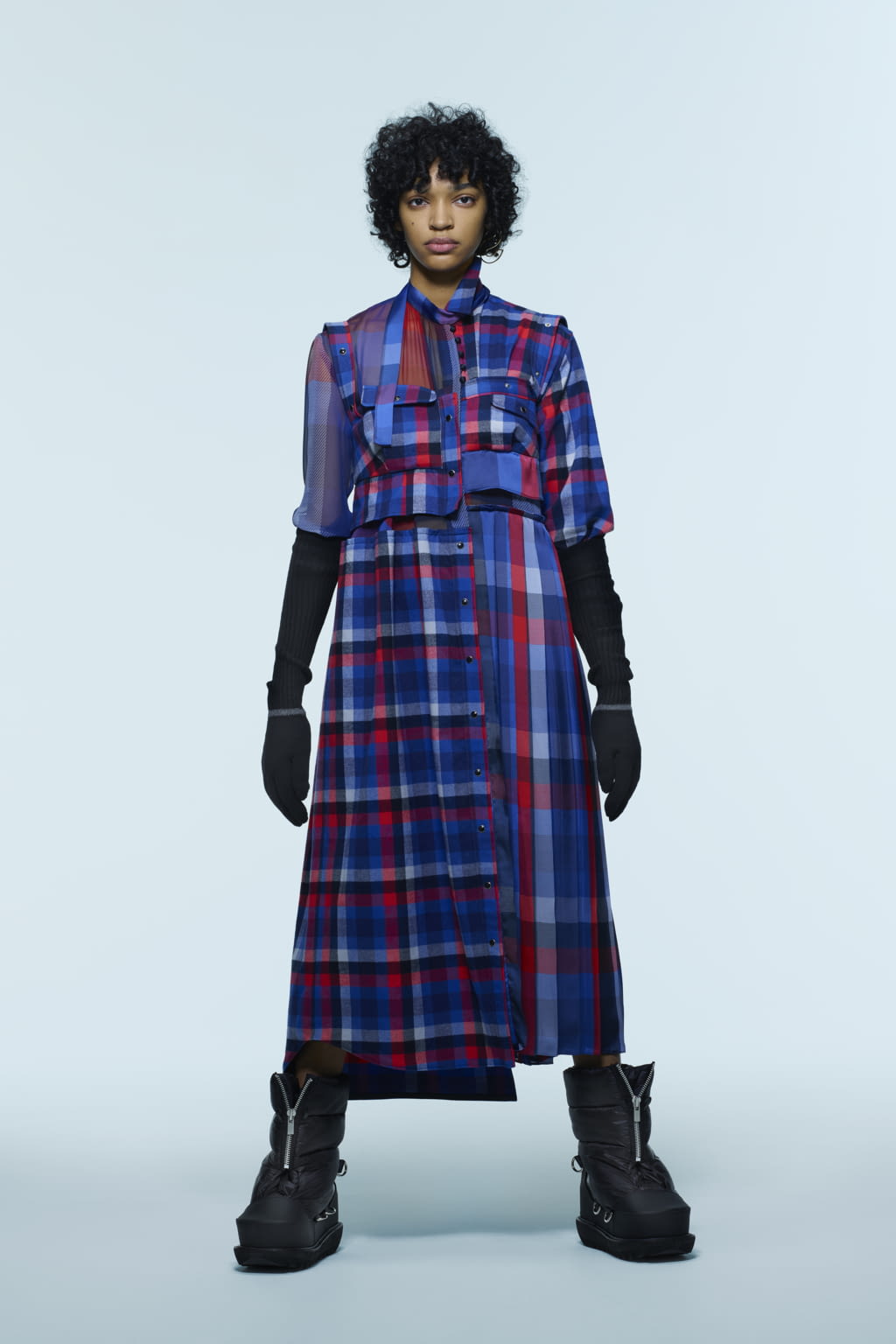 Fashion Week Paris Pre-Fall 2022 look 21 from the Sacai collection 女装