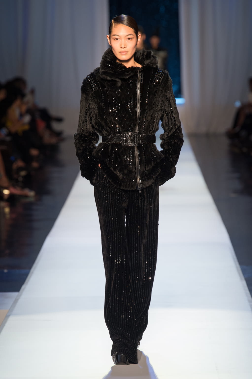 Fashion Week Paris Fall/Winter 2017 look 21 de la collection Jean Paul Gaultier couture