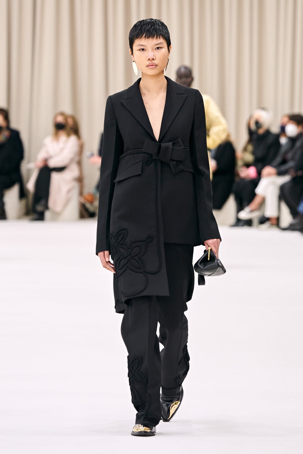Fashion Week Milan Fall/Winter 2022 look 21 from the Jil Sander collection womenswear