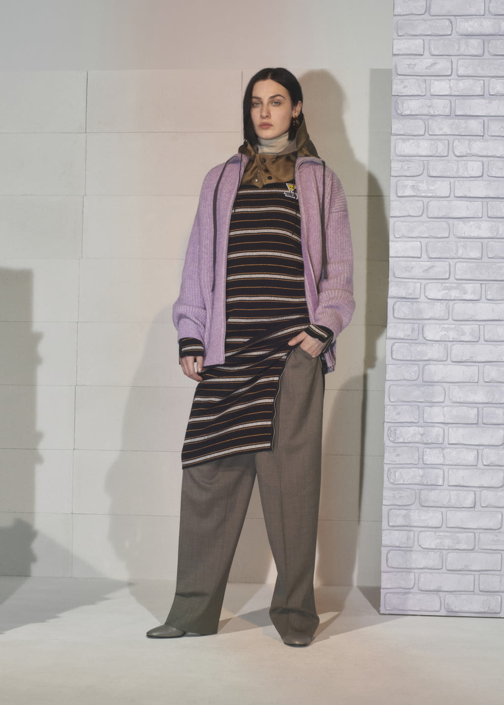 Fashion Week Paris Fall/Winter 2019 look 22 de la collection Maison Kitsuné womenswear