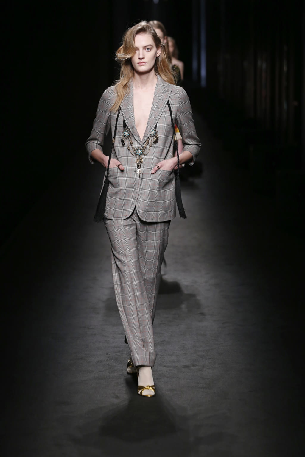 Fashion Week Milan Fall/Winter 2016 look 21 from the Gucci collection 女装
